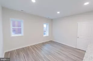 215 W King St, Martinsburg, WV 25401 - Photo 14