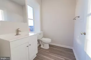 215 W King St, Martinsburg, WV 25401 - Photo 18