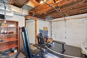 305 N Red Hill Rd, Martinsburg, WV 25401 - Photo 50