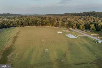 23 Mississippi Point, Falling Waters, WV 25419 - Photo 26