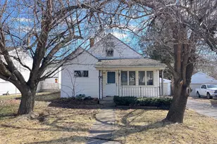 613 Albert St, Martinsburg, WV 25404 - Photo 1