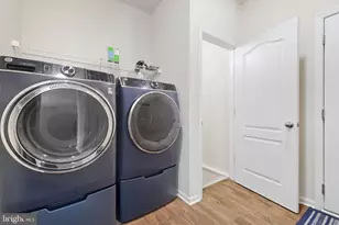 213 Chesterfield Dr, Falling Waters, WV 25419 - Photo 42