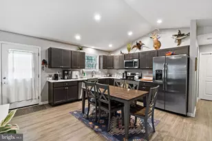 212 Strine Ave, Martinsburg, WV 25404 - Photo 2