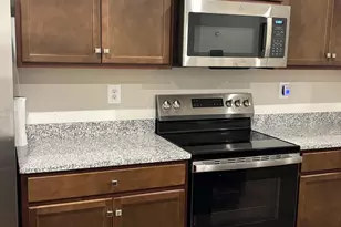 1 Bedroom For Rent - 99 Bibury St, Martinsburg, WV 25405 - Photo 16