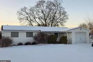 125 Richard St, Martinsburg, WV 25404 - Photo 1