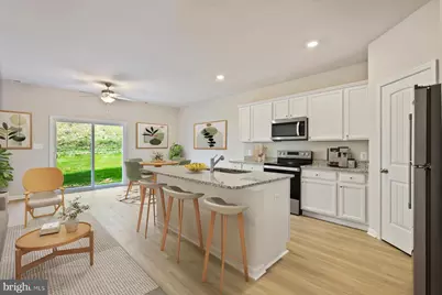 26 Paddington Street, Falling Waters, WV 25419 - Photo 6
