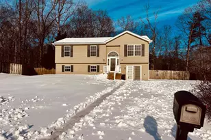 385 Longwood, Bunker Hill, WV 25413 - Photo 2