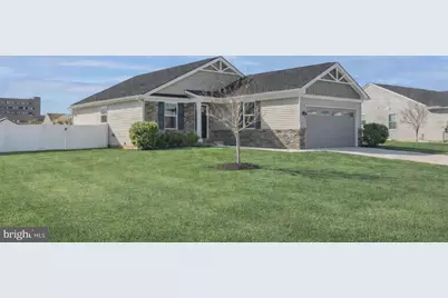 54 Norfolk Lane, Martinsburg, WV 25405 - Photo 1