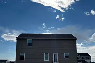 310 Otero Ln, Hedgesville, WV 25427 - Photo 4