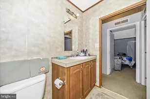 122 Pauls Pl, Falling Waters, WV 25419 - Photo 8