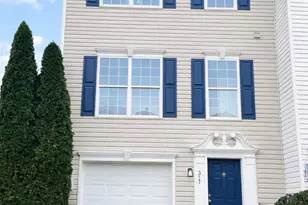 317 Bertelli Ct, Martinsburg, WV 25403 - Photo 1