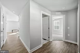 313 Switchgrass Ct, Bunker Hill, WV 25413 - Photo 8