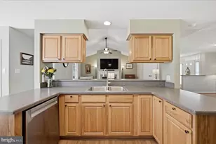 24 Creighton Ct, Martinsburg, WV 25404 - Photo 18