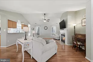 24 Creighton Ct, Martinsburg, WV 25404 - Photo 8