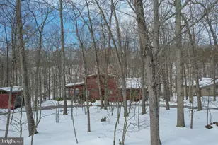 734 Walden Rd, Hedgesville, WV 25427 - Photo 6