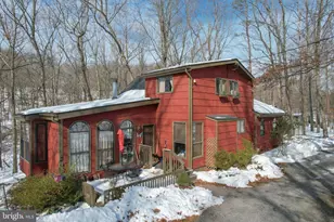 734 Walden Rd, Hedgesville, WV 25427 - Photo 24