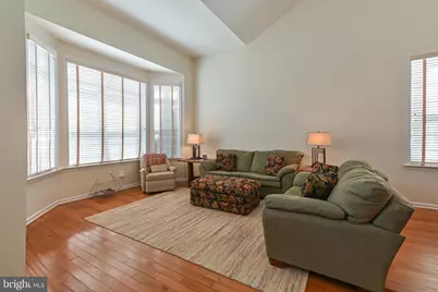 113 W Station Terrace W, Martinsburg, WV 25403 - Photo 4