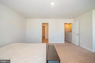 120 Paddington St, Falling Waters, WV 25419 - Photo 16