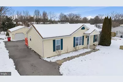 38 Acoustic Drive, Martinsburg, WV 25404 - Photo 1