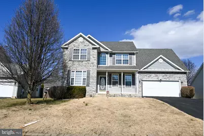 173 Bunting Avenue, Martinsburg, WV 25405 - Photo 2