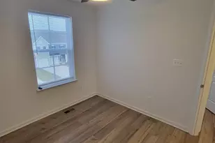 10 Colchester Ct, Bunker Hill, WV 25413 - Photo 12