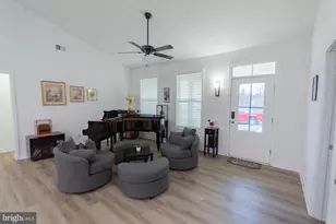 57 Cilantro Ln, Bunker Hill, WV 25413 - Photo 4