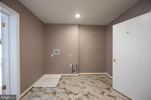 203 N Rosemont Ave, Martinsburg, WV 25401 - Photo 28