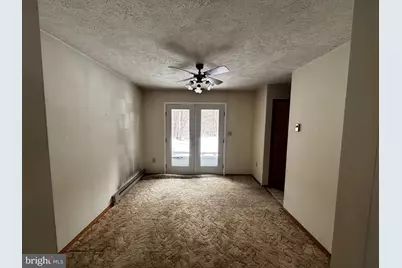 224 Ditto Farm, Falling Waters, WV 25419 - Photo 8