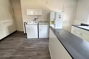 506 W Burke St, Martinsburg, WV 25401 - Photo 12