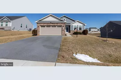 210 Eternal Way, Hedgesville, WV 25427 - Photo 2