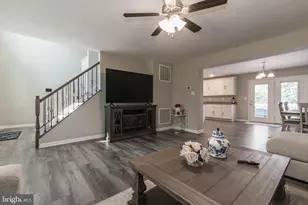 342 Europa Way, Martinsburg, WV 25405 - Photo 10