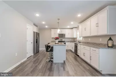 342 Europa Way, Martinsburg, WV 25405 - Photo 16