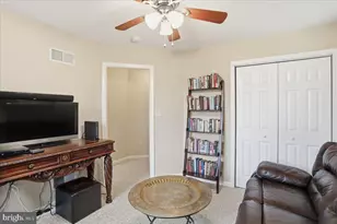 463 Wampum Ln, Hedgesville, WV 25427 - Photo 34