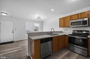 9 Currituck Ct, Bunker Hill, WV 25413 - Photo 10