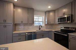 94 Nyquist Way, Martinsburg, WV 25404 - Photo 8