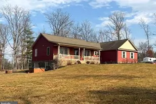 1156 Providence Church Rd, Hedgesville, WV 25427 - Photo 1