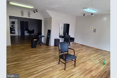 421 S Raleigh Street, Martinsburg, WV 25401 - Photo 2