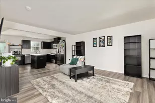 16 Chincoteague Ln, Martinsburg, WV 25403 - Photo 8