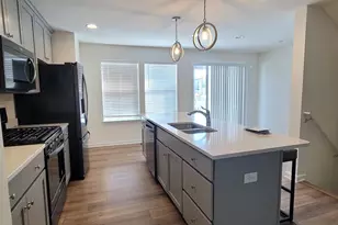 76 Capshaw Rd, Martinsburg, WV 25403 - Photo 4