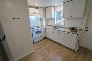 316 N High St, Martinsburg, WV 25404 - Photo 6