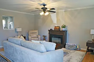 16 Trevino Dr, Martinsburg, WV 25405 - Photo 2