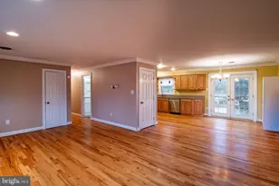 225 Botany Dr, Martinsburg, WV 25404 - Photo 6