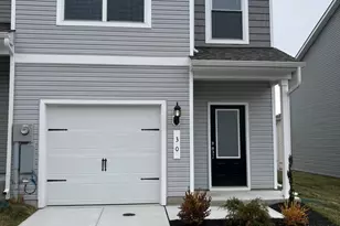 30 Cramsford St, Falling Waters, WV 25419 - Photo 1