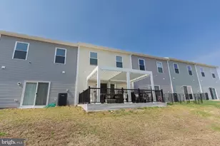 38 Bloomsbury St, Falling Waters, WV 25419 - Photo 36