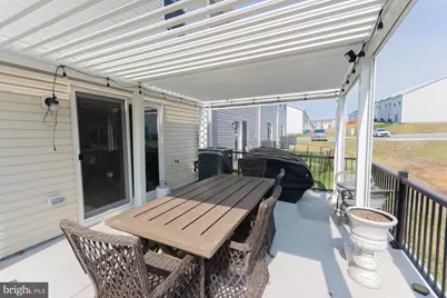 38 Bloomsbury Street, Falling Waters, WV 25419 - Photo 32