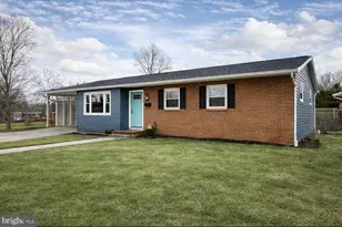 1118 Circle Dr, Martinsburg, WV 25401 - Photo 1