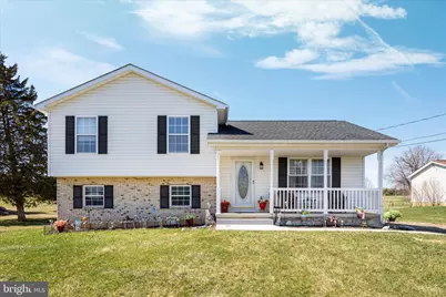 302 Montana Court, Bunker Hill, WV 25413 - Photo 2