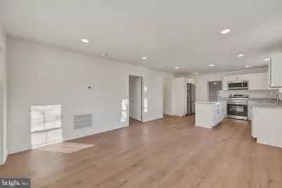 502 Berry Street, Martinsburg, WV 25401 - Photo 8