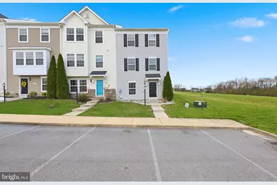 49 Britania Court, Martinsburg, WV 25405 - Photo 4