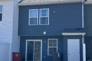 64 Balsam Ct, Bunker Hill, WV 25413 - Photo 4